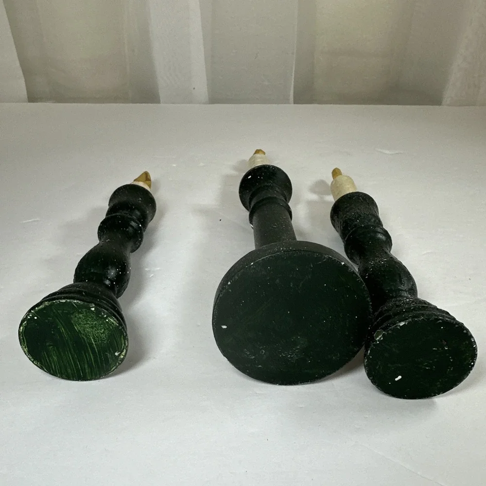 Set Of 3 Wooden Candlesticks. Dark Green/Black.‎ Vintage Country